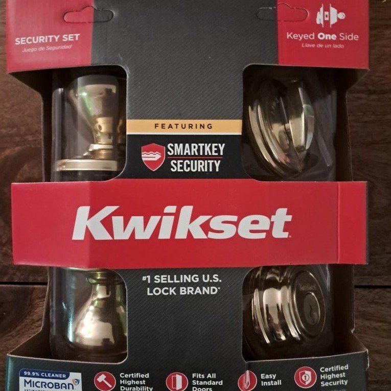 Kwikset Cameron Polished Brass Exterior Knob