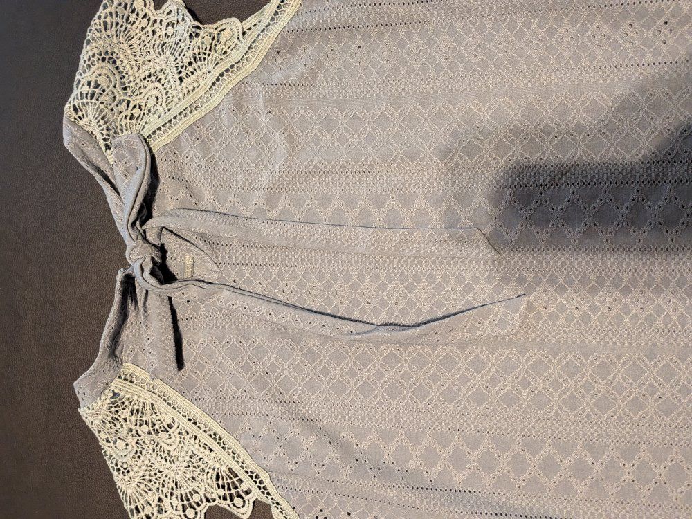 Main image 7