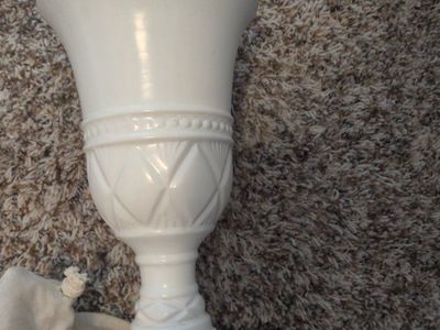 Vintage Hull Pottery F80 White Pedestal Urn Vase Diamond & Beaded Pattern, 7.5" Tall