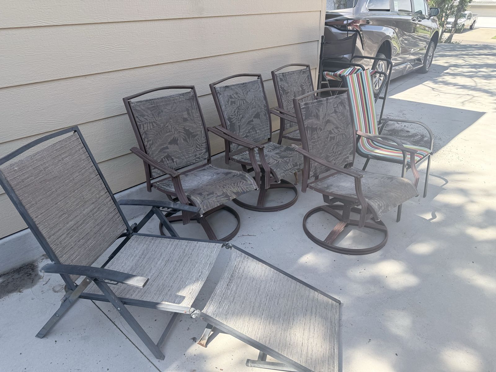 Heavy aluminum chairs