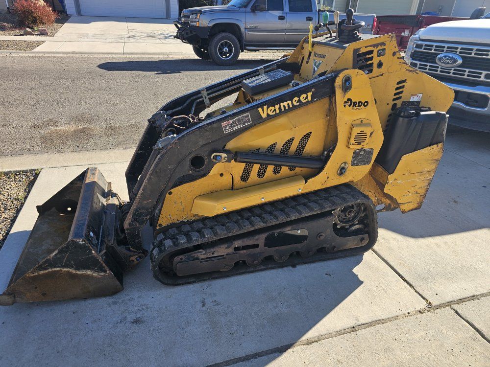 2017 Vermeer s725tx mini tracked skid steer