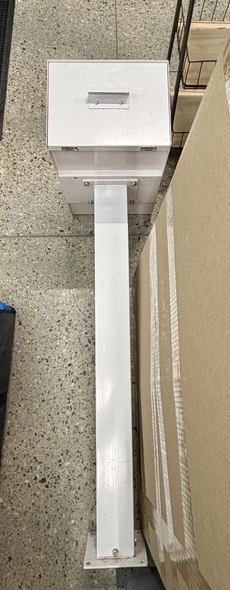 Malone Post and Porch Mailbox with Post