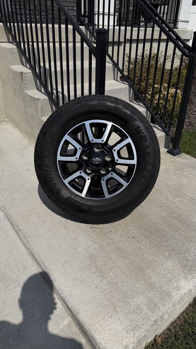 Toyota Tundra Sequoia Land Cruiser Rims and Tires 275/65R18 Goodyear