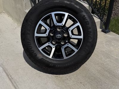 Toyota Tundra Sequoia Land Cruiser Rims and Tires 275/65R18 Goodyear