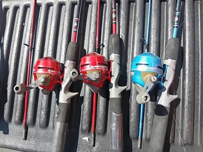 3 New Slingshot Fishing Poles & Reels!