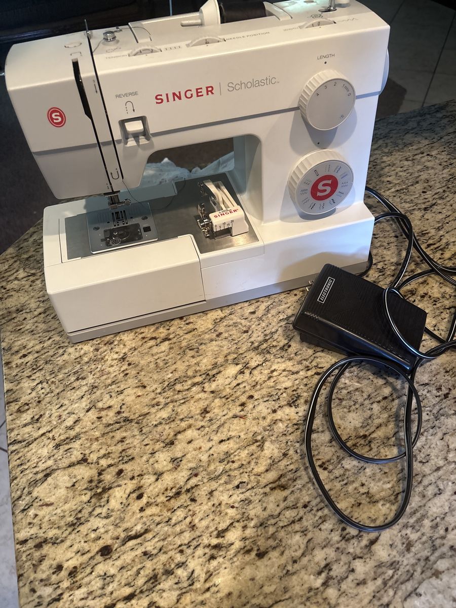 Singer Sowing Machine FOR PARTS