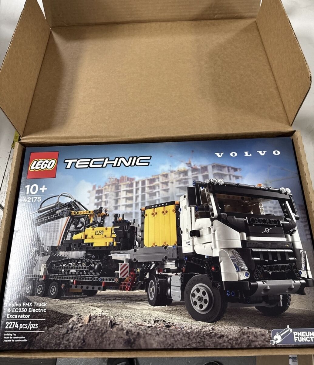 Lego 42175 Volvo Truck & Excavator Technic