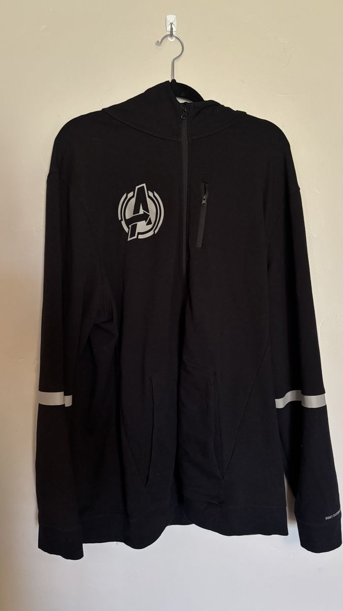 Avengers zip up hoodie XXL