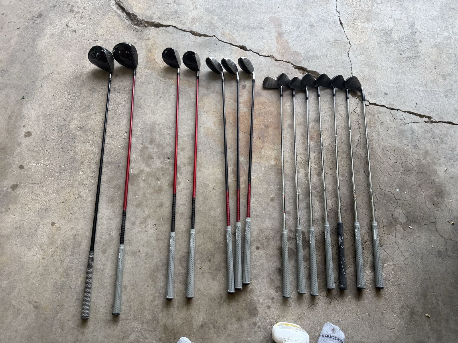 Callaway RAZR X Black LEFT Handed set - Complete 13 Piece Set with Woods, Hybrids, Irons.