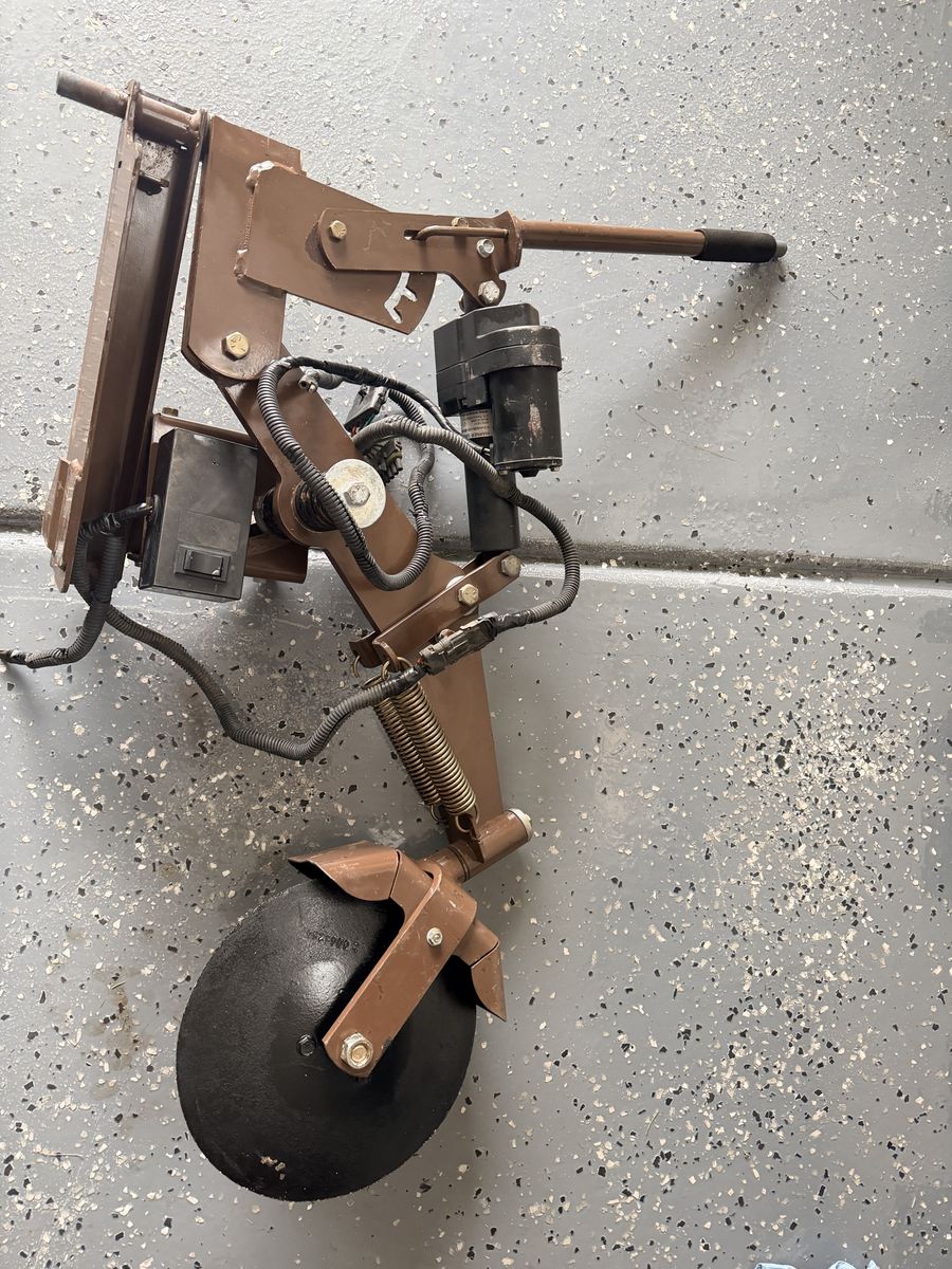 Grasshopper Front Mount Edge Trimmer