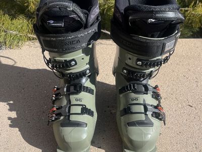 Women's Tecnica Cochise AT Boot