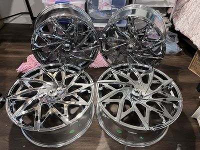 Set of 4 - 20x8.5 Mazzi 372 Big Easy Chrome Wheels