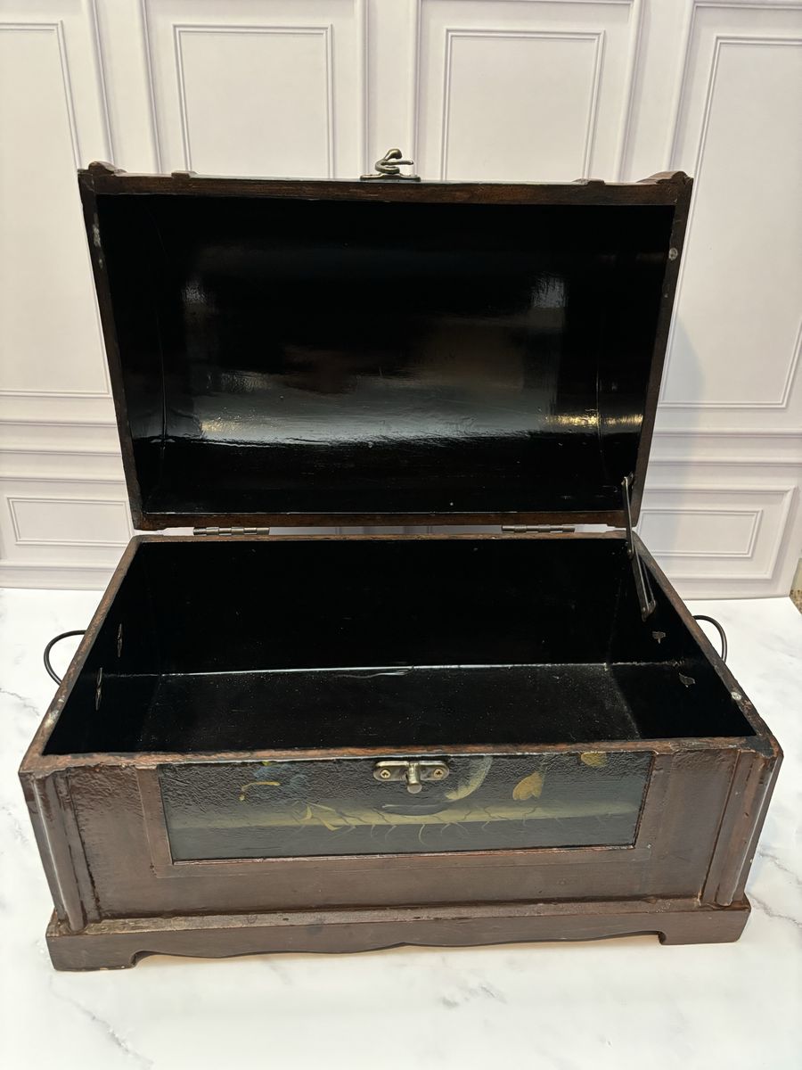 Main image 2