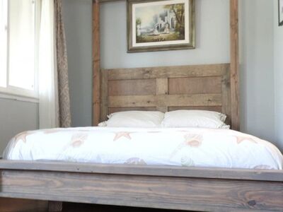 Brentwood Canopy King Bed Frame