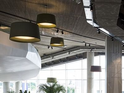 Santa and Cole black GT pendant fixture