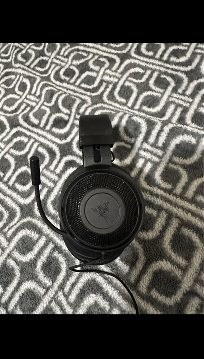 Razer Kraken X Wired Gaming Headset with Microphone - Black