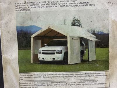 Portable car garage