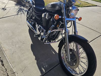 02 Suzuki Intruder 1400 17k miles