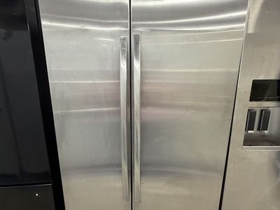 HUGE DEALS NOW! WHIRLPOOL SIDE BY SIDE FRIDGE