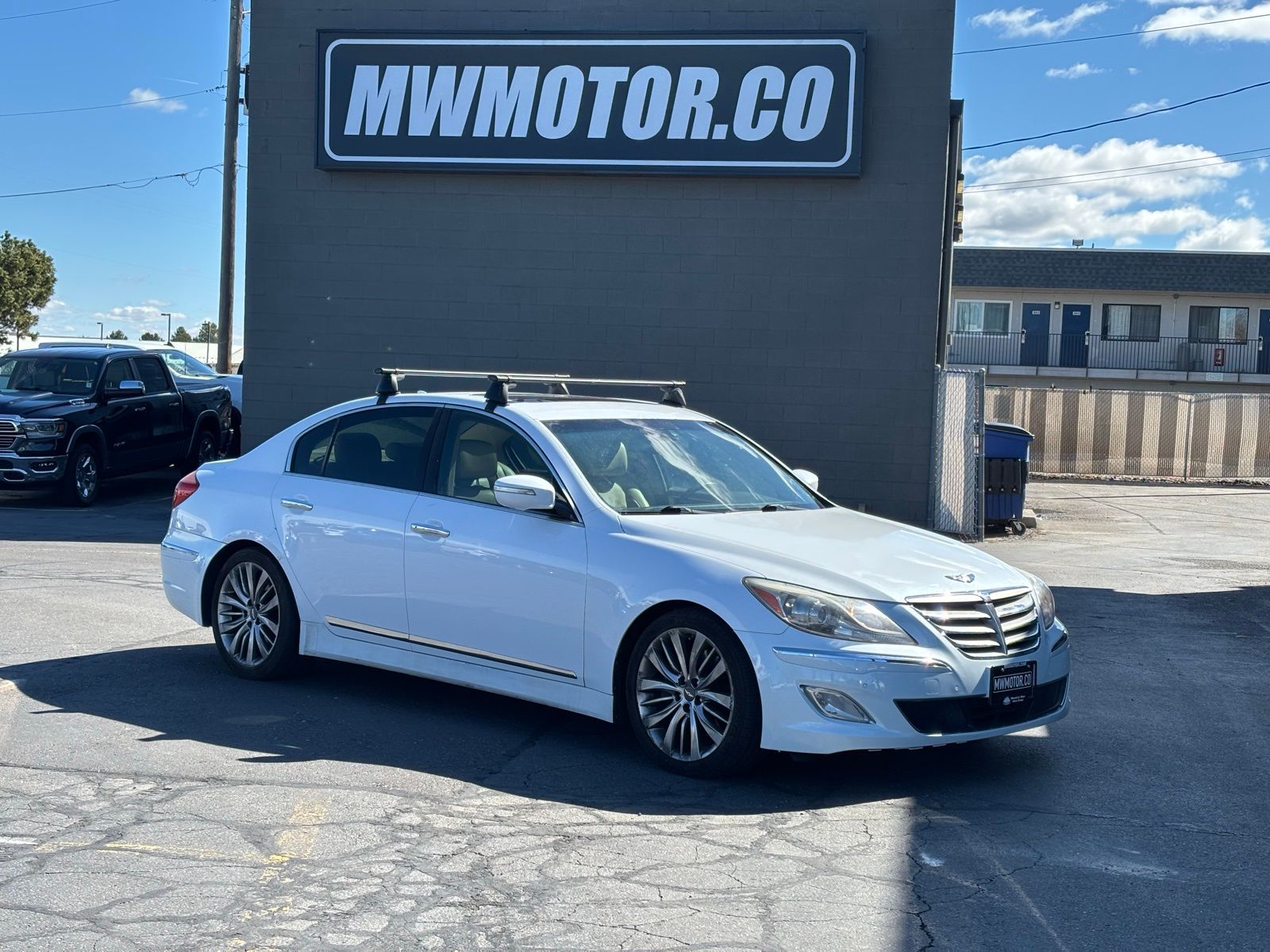 2014 Hyundai Genesis 5.0L R-Spec