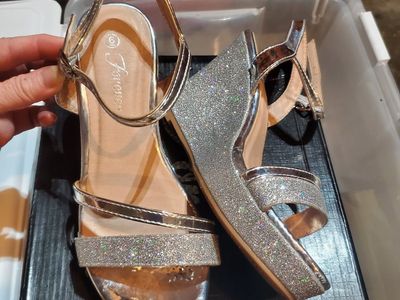 NEW - Forever Silver Glitter Wedge Sandals Size 7 Ankle Strap Heels