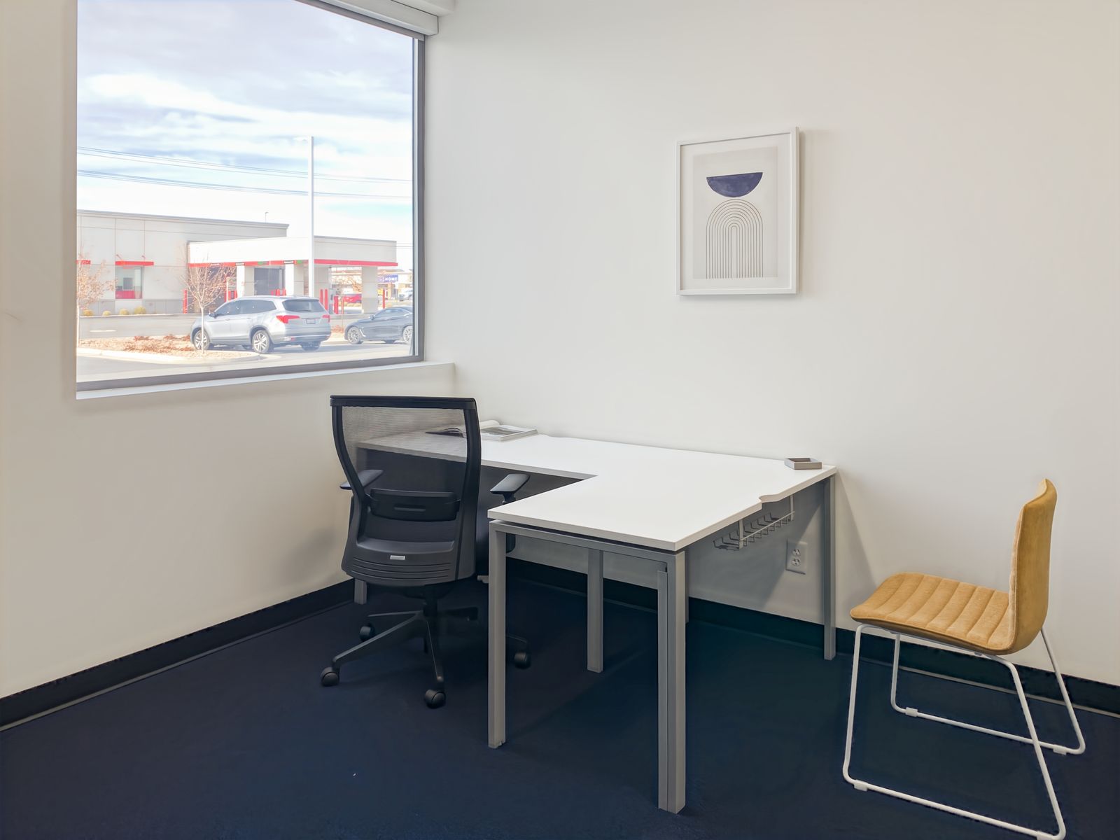 HQ powered by Regus--Flexible Workspace: Grab an Office by the Hour!