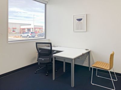 HQ powered by Regus--Flexible Workspace: Grab an Office by the Hour!
