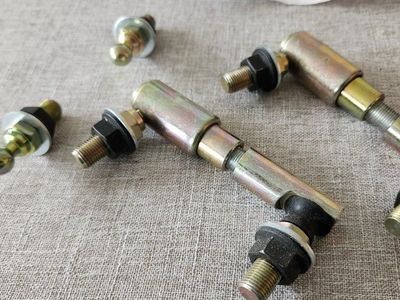 KRX quick disconnect sway bar links