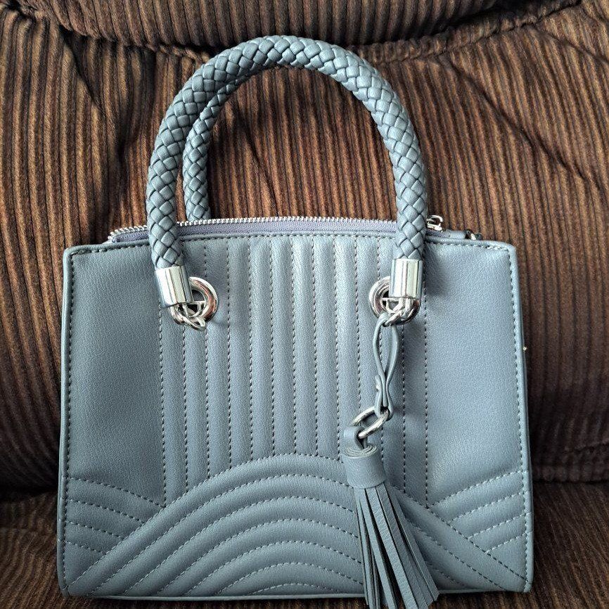 Cute little gray handbag 