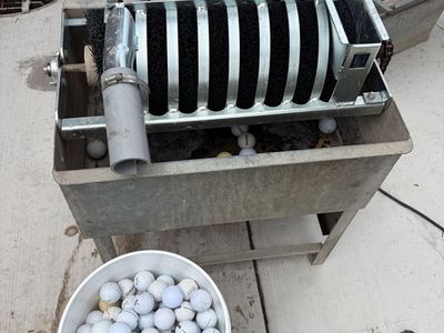 Golf ball washer