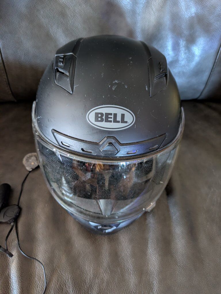 Bell Qualifier Mips helmet (medium)