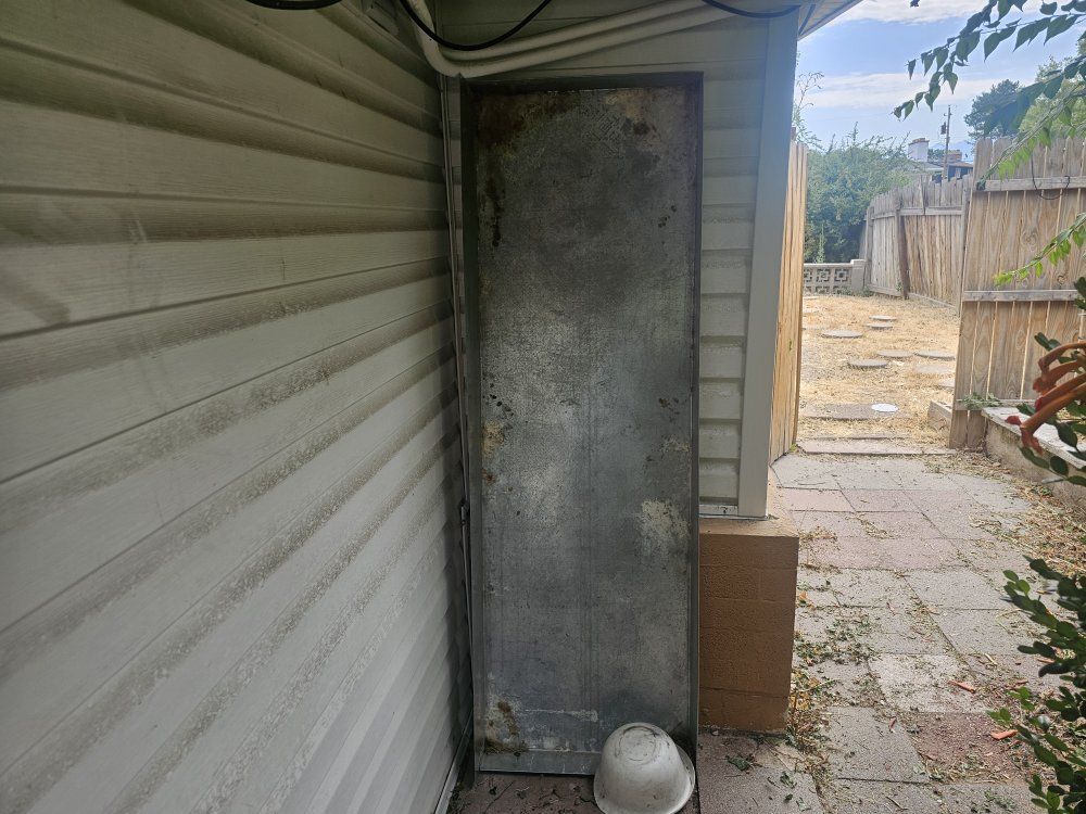 Main image 4