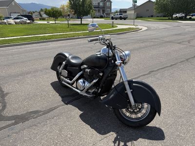 Kawasaki Vulcan 2000 V5E looks like an Indian!