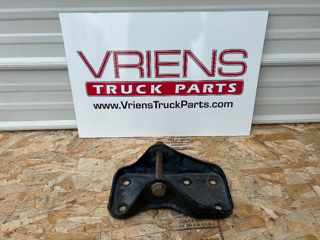 Freightliner Bracket