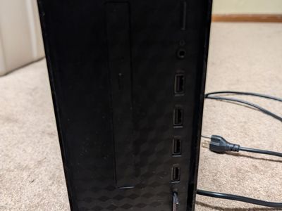 For sale: HP Desktop Computer - Windows 11 - 8GB 1TB ($60 or best offer)