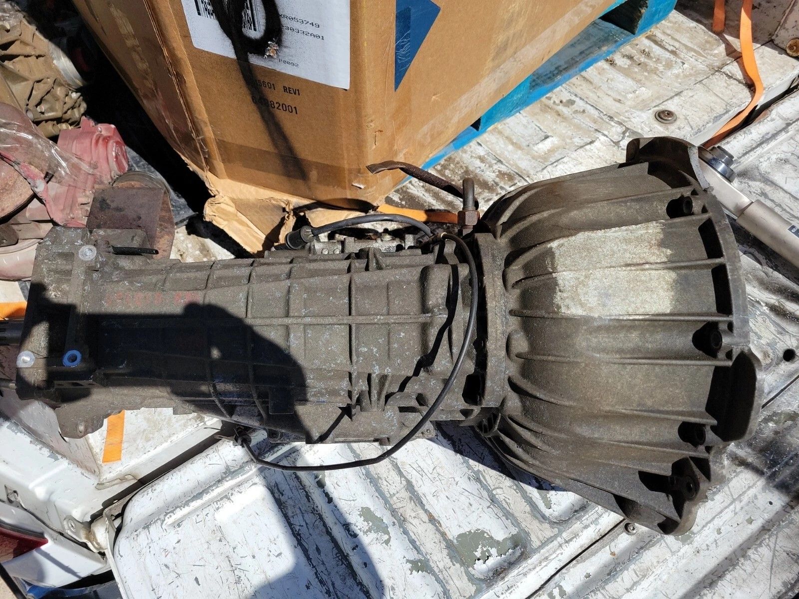  E30 BMW 325i 325is - AUTOMATIC TRANSMISSION 4HP-22 - 1043010699 - ZF