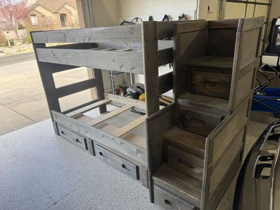 Sturdy, Solid Wood Bunkbeds