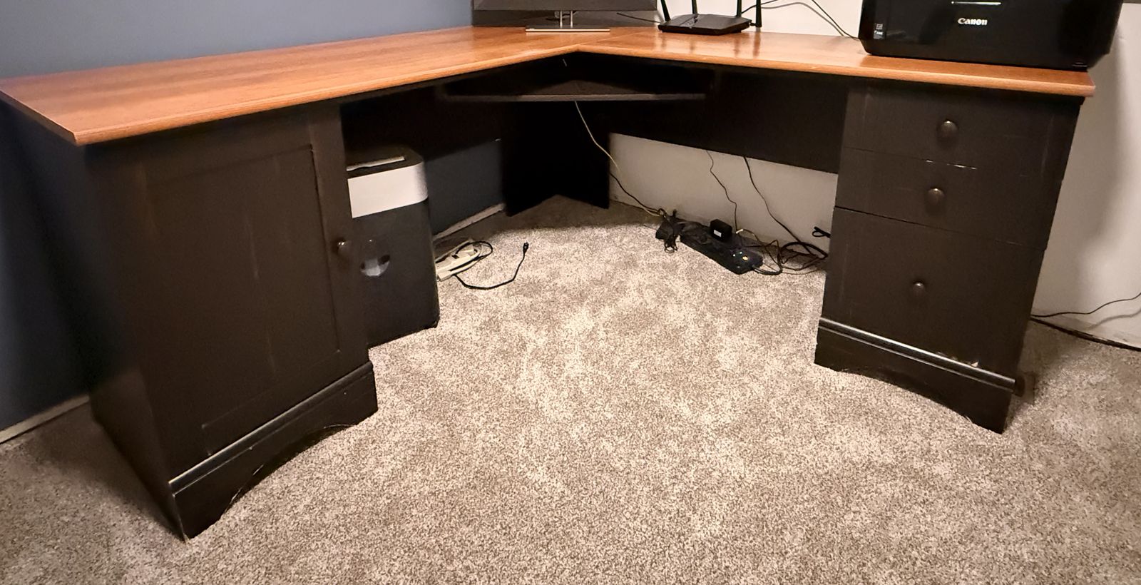 Large Desk
