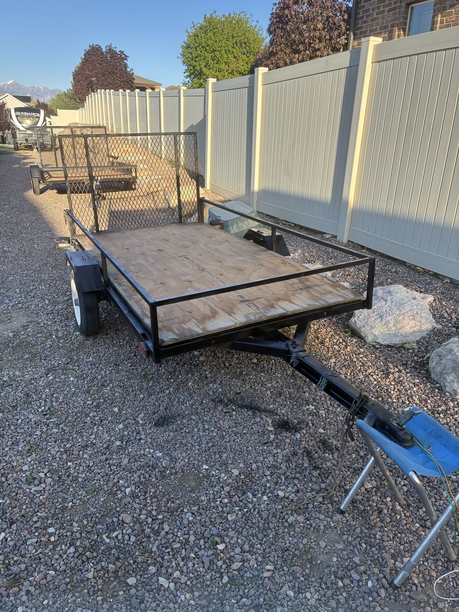 5x8 utility trailer $350 OBO