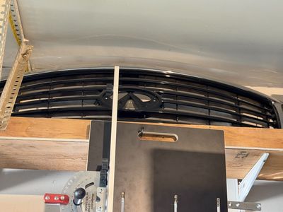 Infiniti QX56 Black Front Grille Assembly