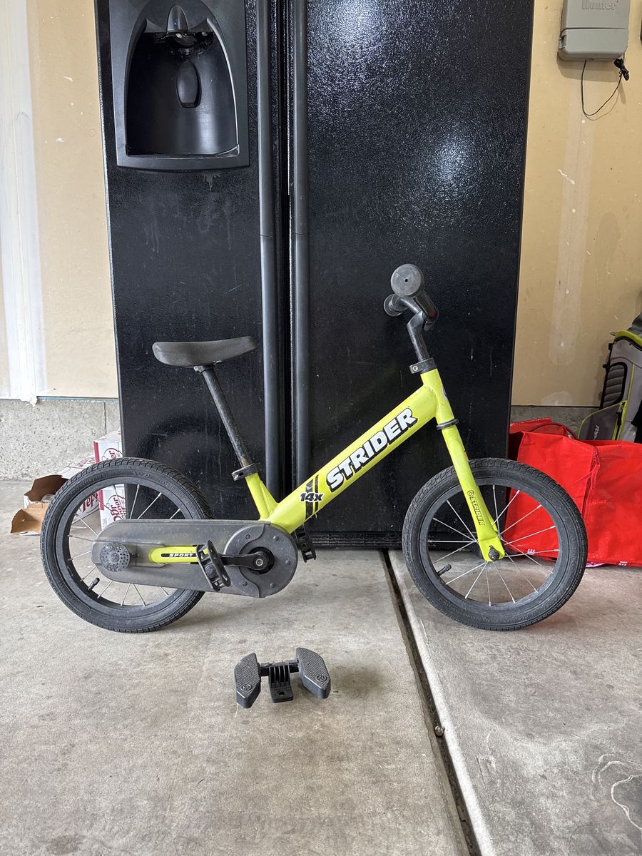 Strider 14x Sport Balance Bike with Easy-Ride Conversion Kit (Pedals) - Yellow