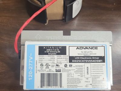 Signify Advance Xitanium XI025C070V054DSM1 LED Electronic Driver 25W 0.1-0.7A 0-10V Dimming