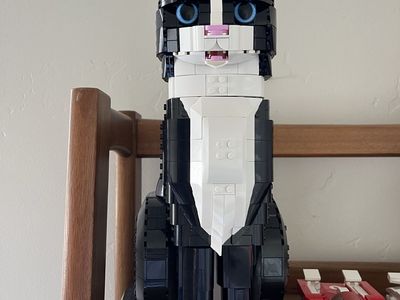 Lego tuxedo cat