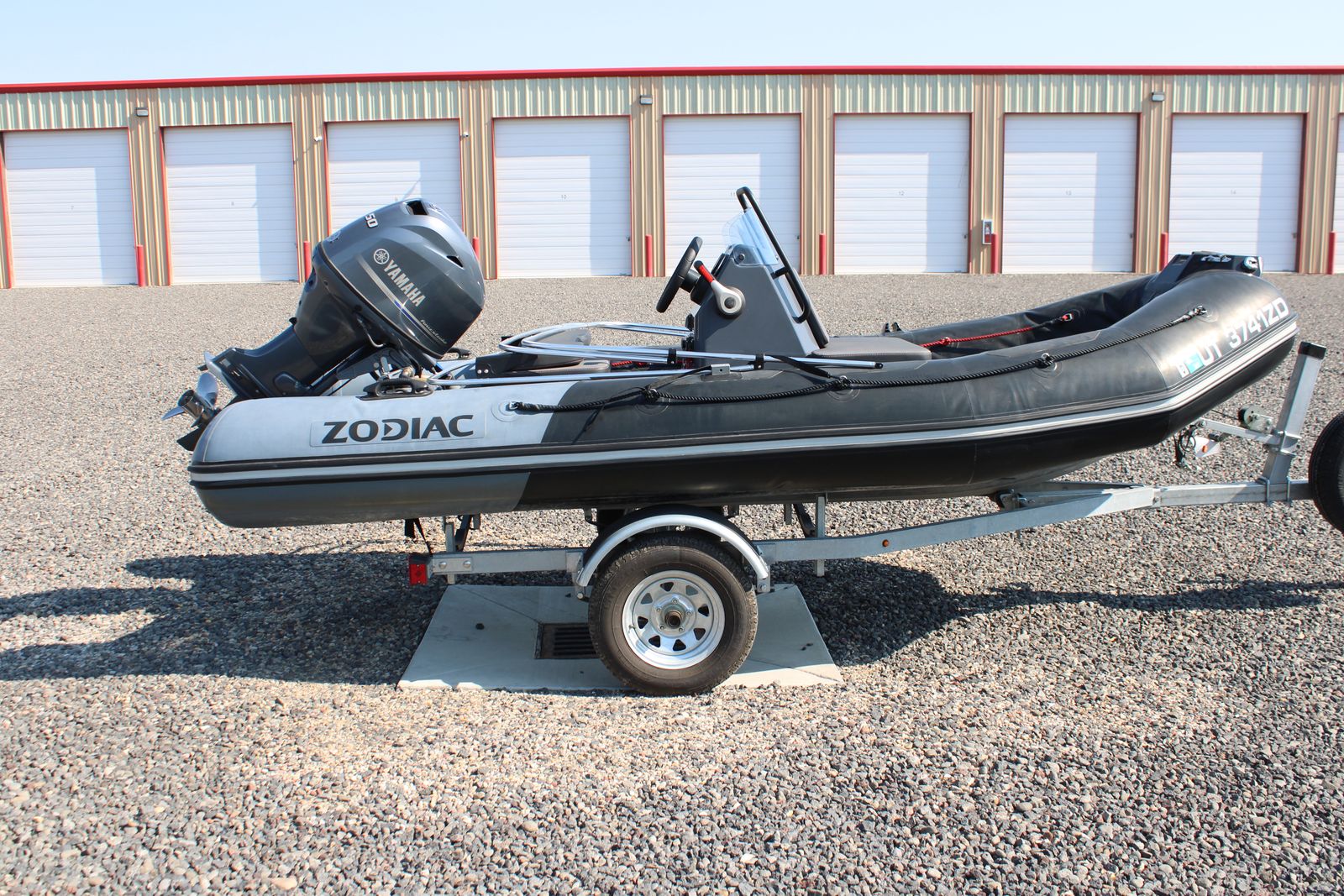 2022 Zodiac 4.2 YA Open ( Hard Bottom Inflatable Boat )