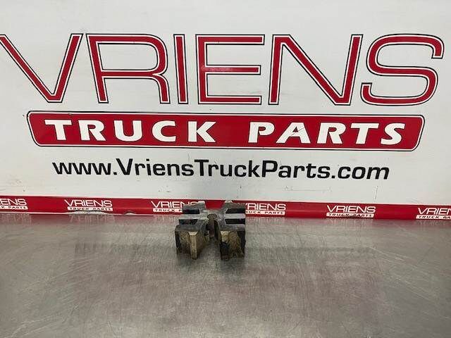 PETERBILT SPACER-FRONT SUSP B80-6011-060 OLD# 02-01701-060