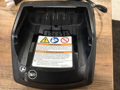 Stihl AL 101 Standard Battery Charger for AK and AP Series Batteries