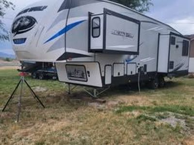 2020 Arctic Wolf 5th wheel for sale