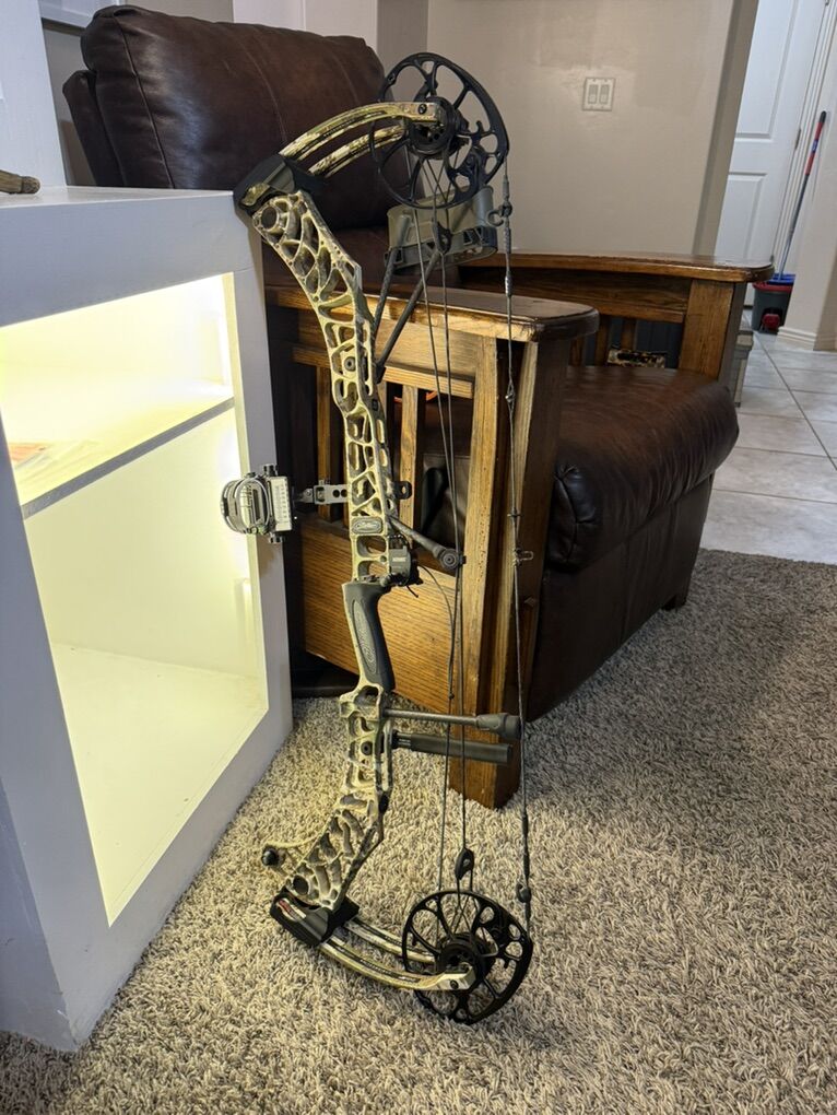 Mathews V3X 33 Bow