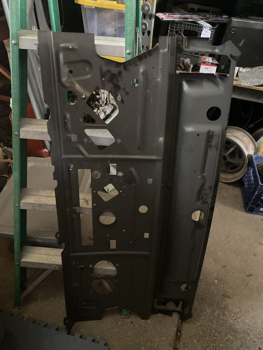 Main image 3