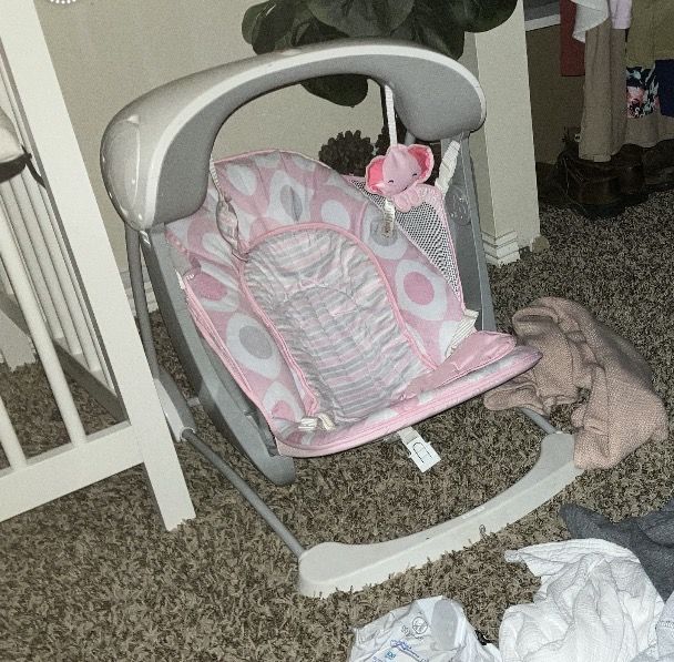 Baby swing